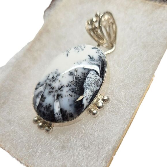 Oval Dendrite "Tree" Agate Silver Tone Pendant - Picture 2 of 5